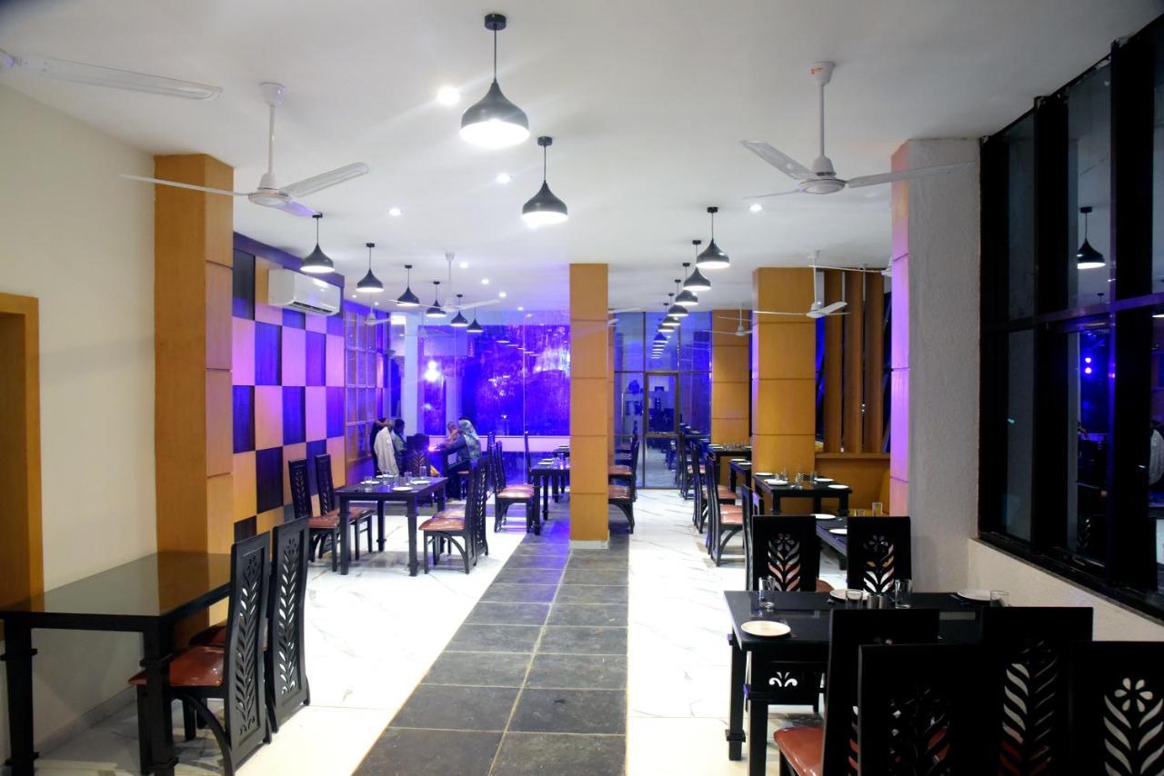 Vits Excellensea Karde Beach Dāpoli Kültér fotó