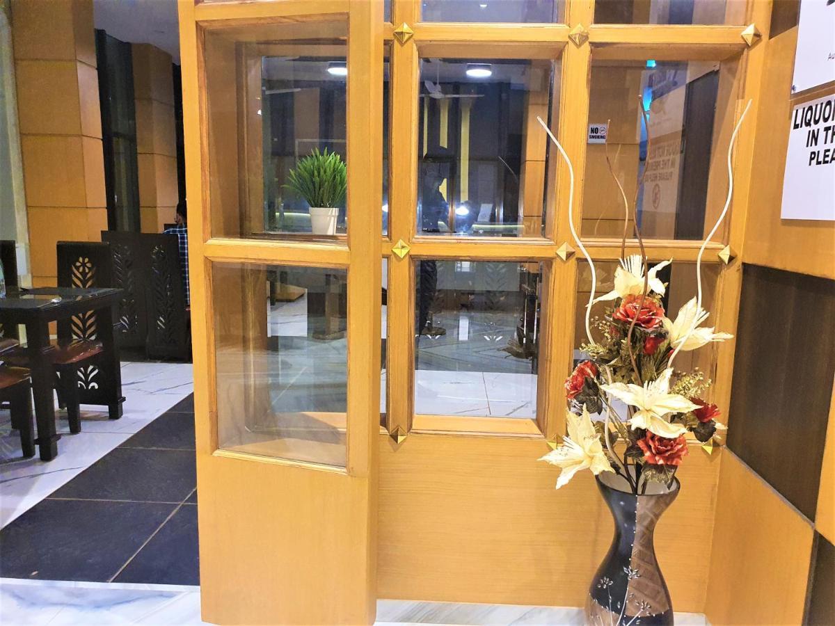 Vits Excellensea Karde Beach Dāpoli Kültér fotó