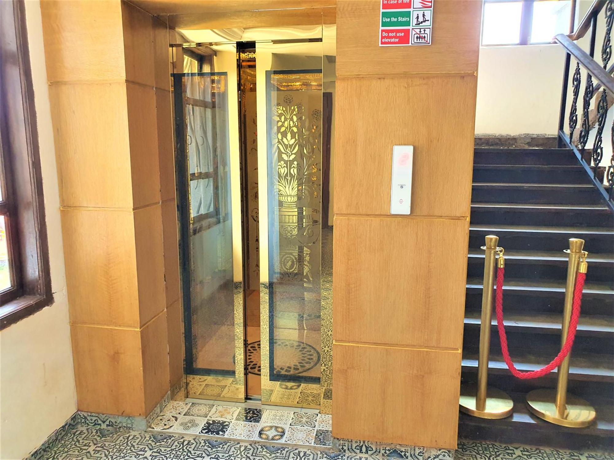 Vits Excellensea Karde Beach Dāpoli Kültér fotó
